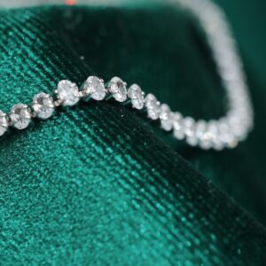 Stella Tennis Oval Zirkon Taşlı Çelik Suyolu Bileklik – Ayarlanabilir Zarif Kadın Bileklik