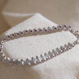 Rosaline 925 Ayar Gümüş Baget Taşlı Bileklik – Pembe Taş Detaylı Zarif Kadın Bileklik